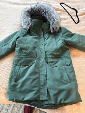 Lands' End Green Parka with Faux Fur Trim Hood